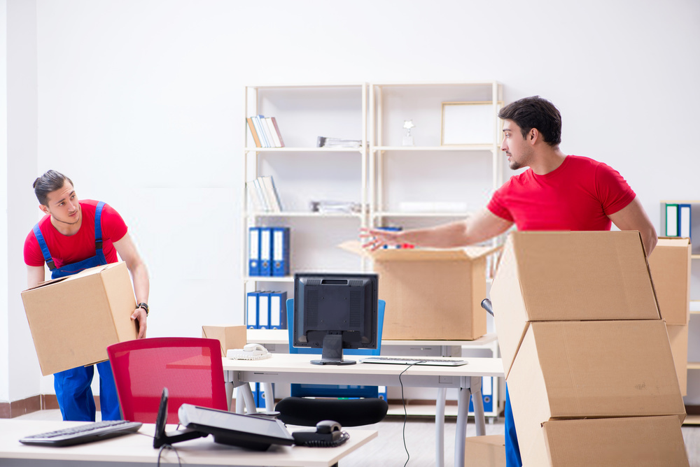 Emerge as the next big thing with an Uber for Movers App - Cover Image