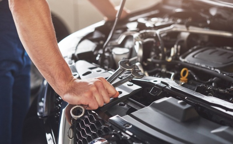 Uber for mechanic app - Cover Image