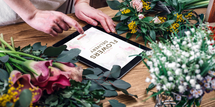 Develop and launch an Uber like app for flower delivery instantly - Cover Image