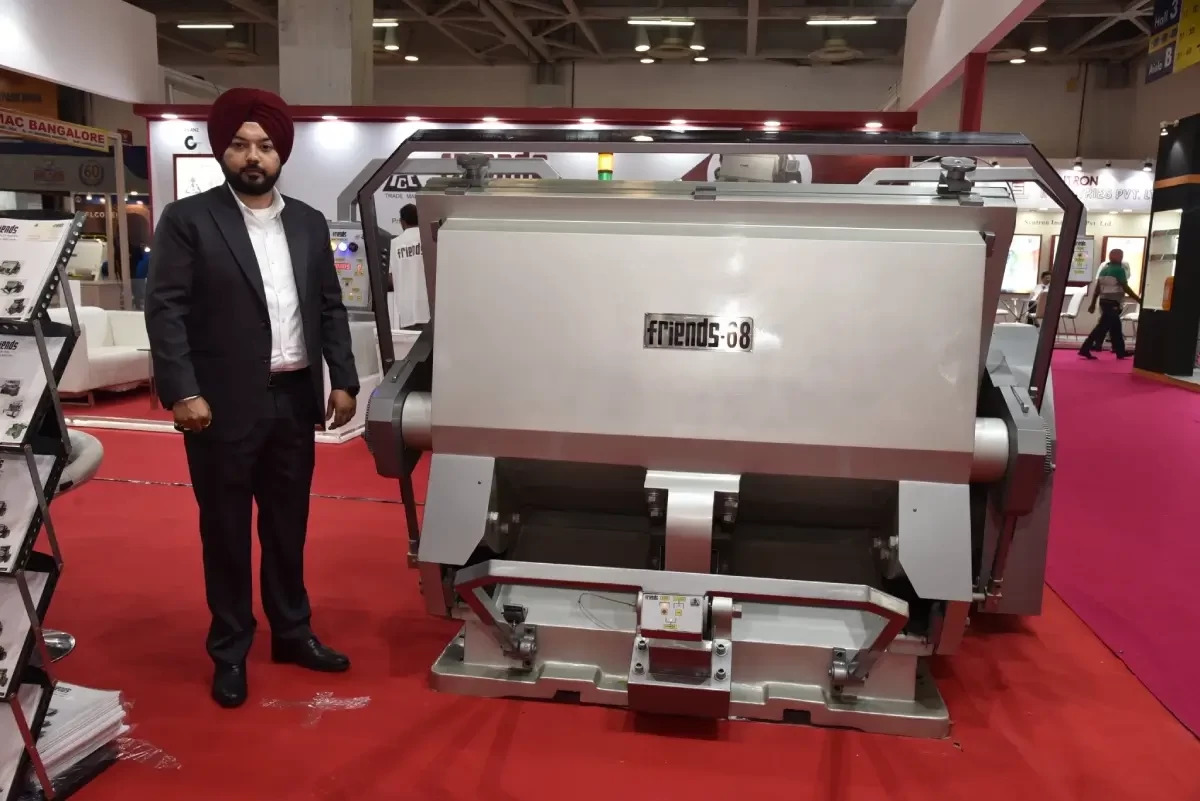 Semi Automatic Paper Cutting Machine Amritsar | Punjab | India - Buy Now - Cover Image
